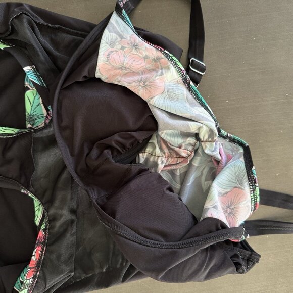 GABAR Swimwear‎ One Piece Swimsuit Bathing Suit Black Floral Tropical Ruching 10 - Picture 13 of 13
